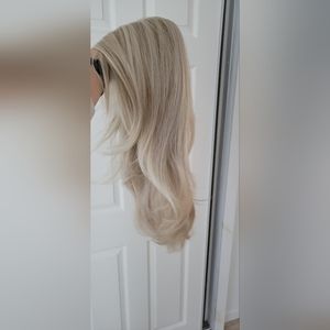 Raquel Welch Wig - Scene Stealer in Biscuit -Lace Front, Monofilament